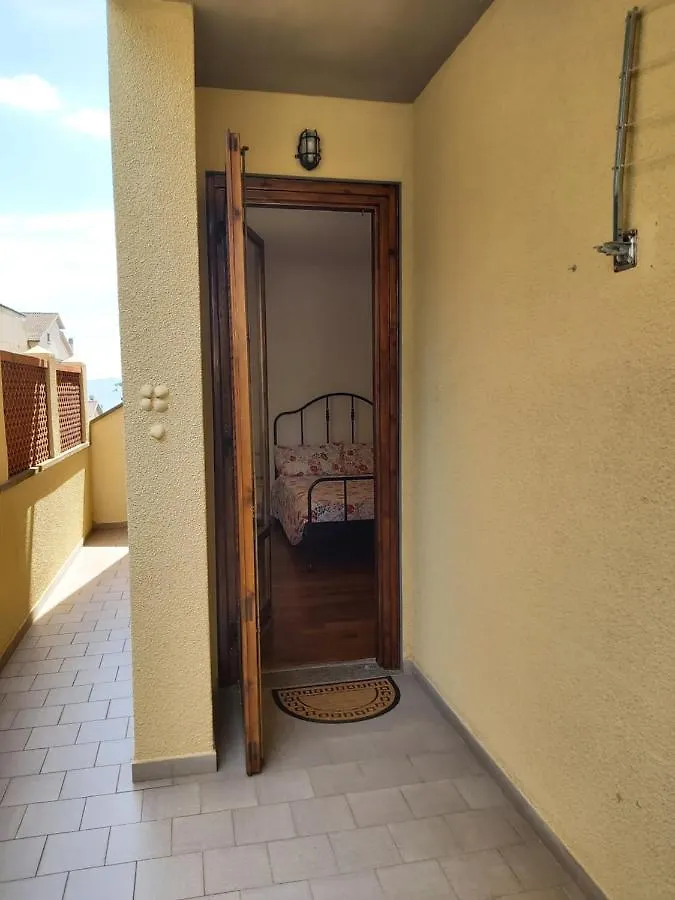 Beach House Piombino Apartment